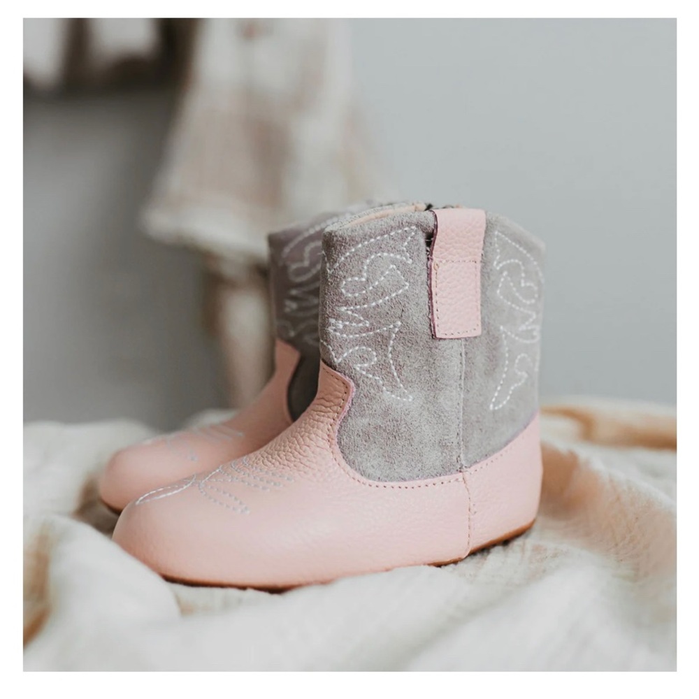 Little Love Bug, pink cowboy boots, size 7